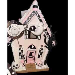 Halloween Pink Gingerbread Light Up House Summerween NEW